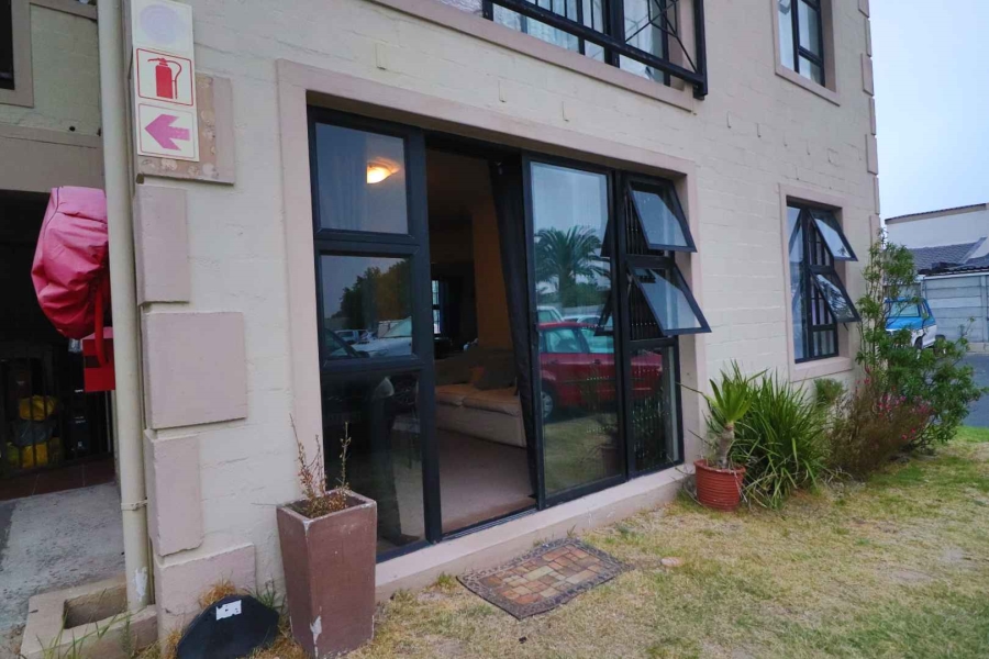 2 Bedroom Property for Sale in Parklands Western Cape